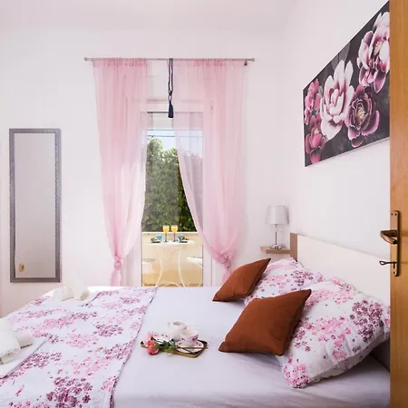 Daire Marinera Trogir