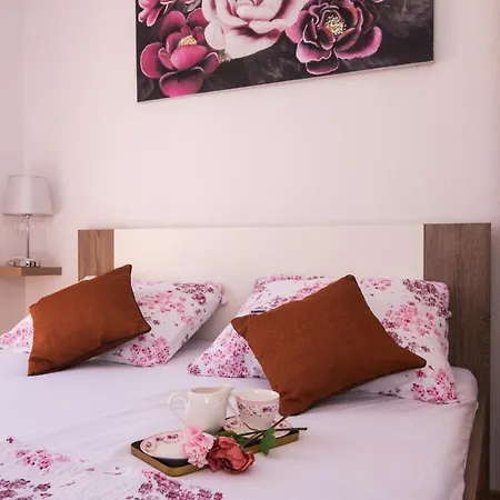 Marinera شقة تروغير