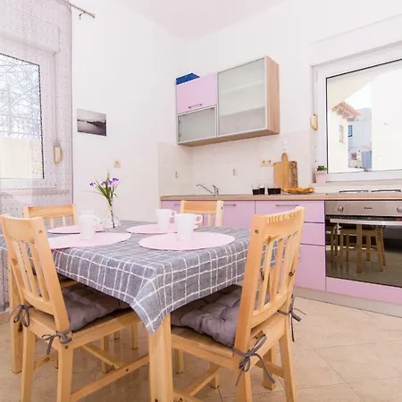 Marinera * تروغير