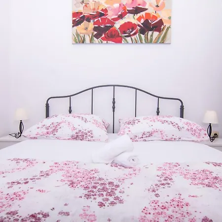 Marinera تروغير