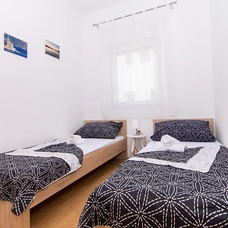 Marinera Apartman *